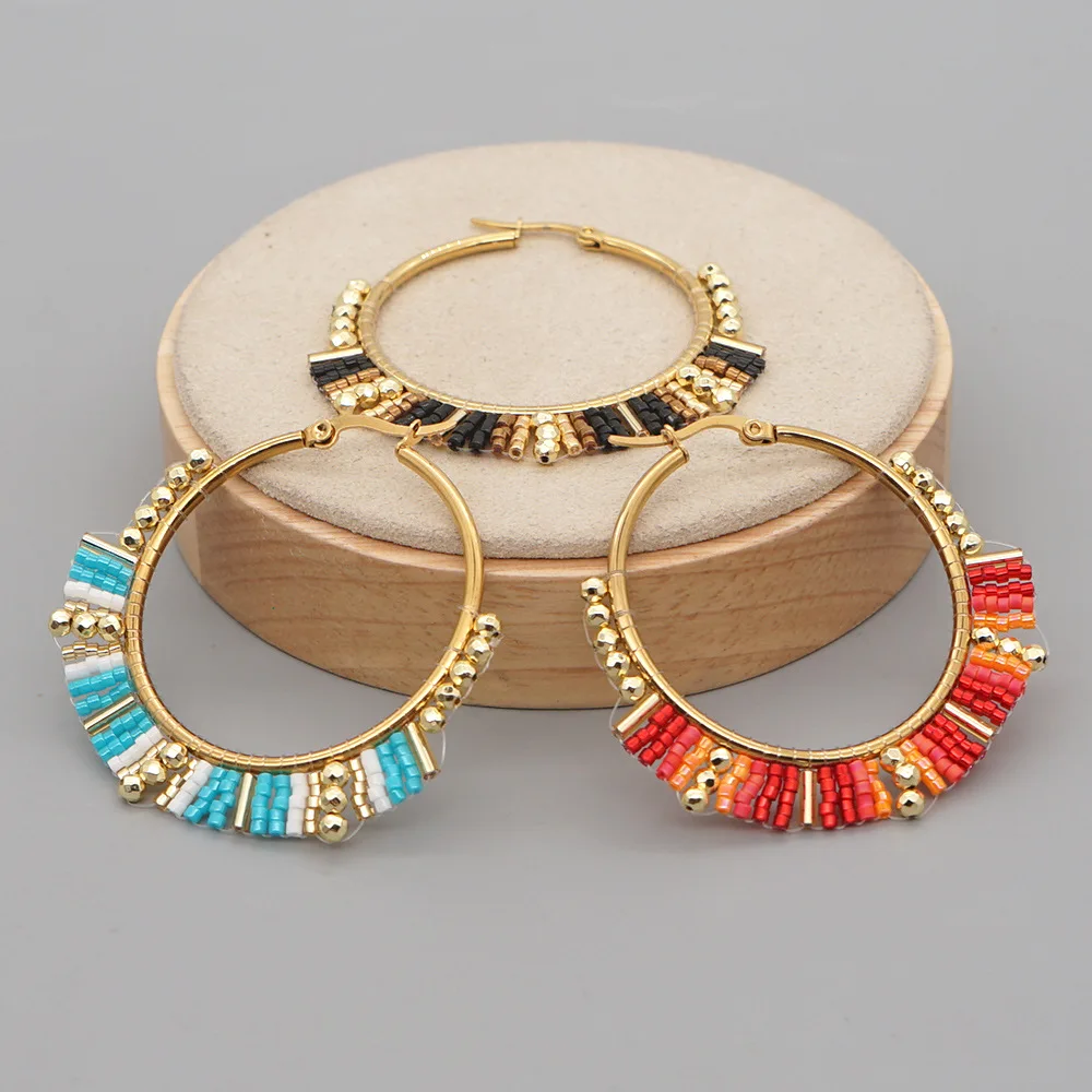 Statement Earrings Oversized - 大きな円の形をしたイヤリング,手編みのボヘミアンスタイル