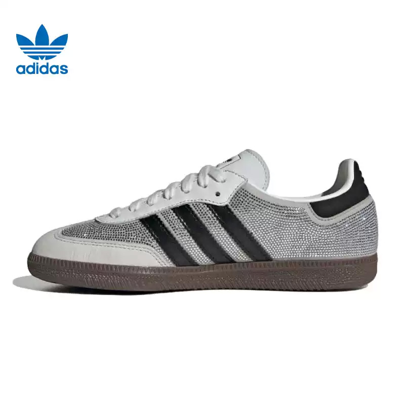 アディダス スリーリーフクローバー レディースシューズ SA - Women'S Accessories Adidas のレビューと価格