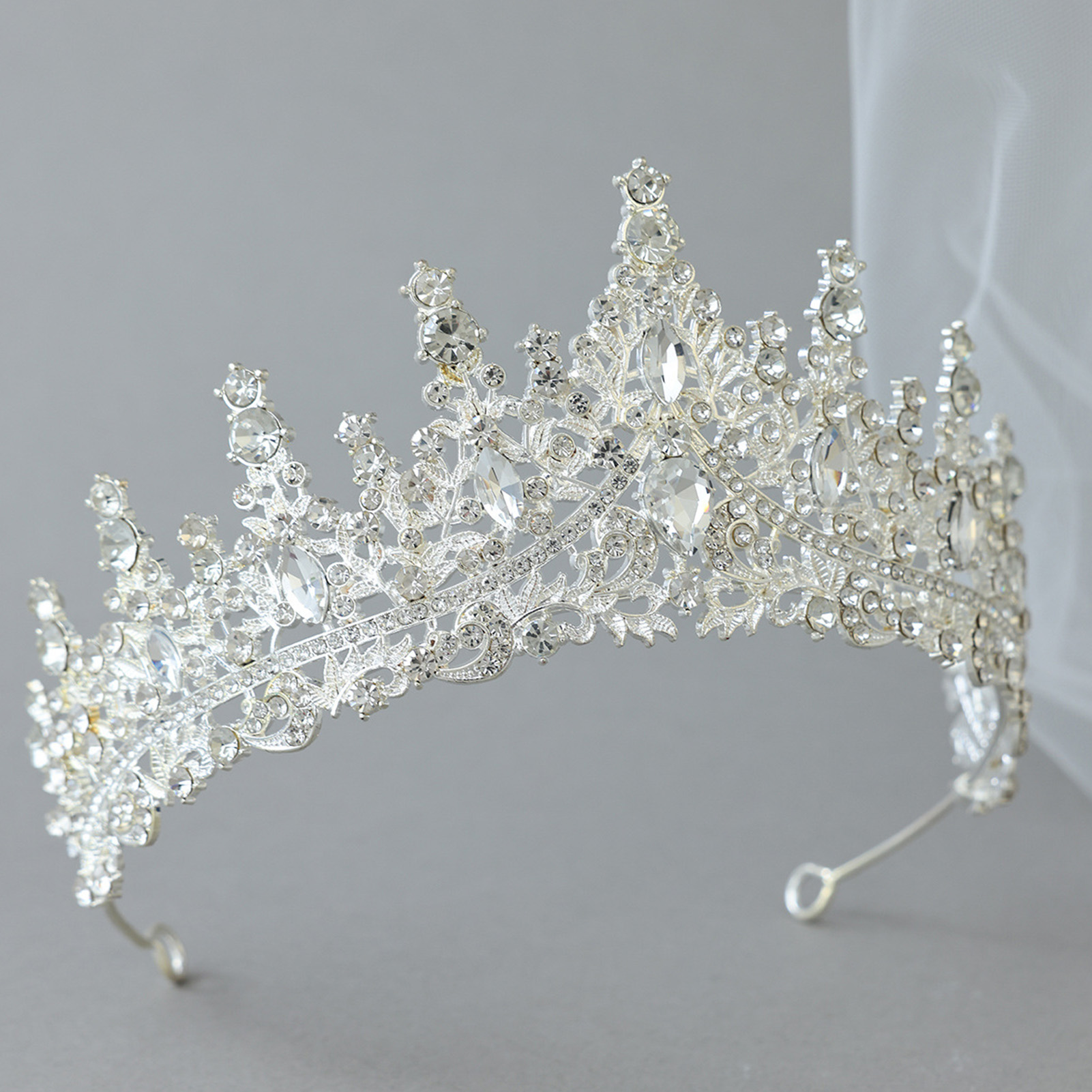 ブライダルヘッドピース キラキラ輝くラインストーンクラウン  - Women Accessories For Wedding のレビューと価格